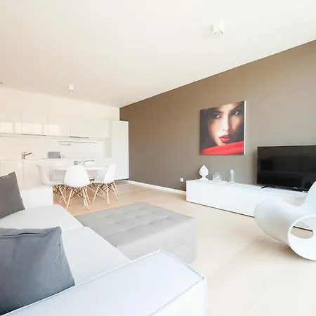 Merville - Qui Vende Immobiliare - Per Solo Famiglie * Lido di Jesolo